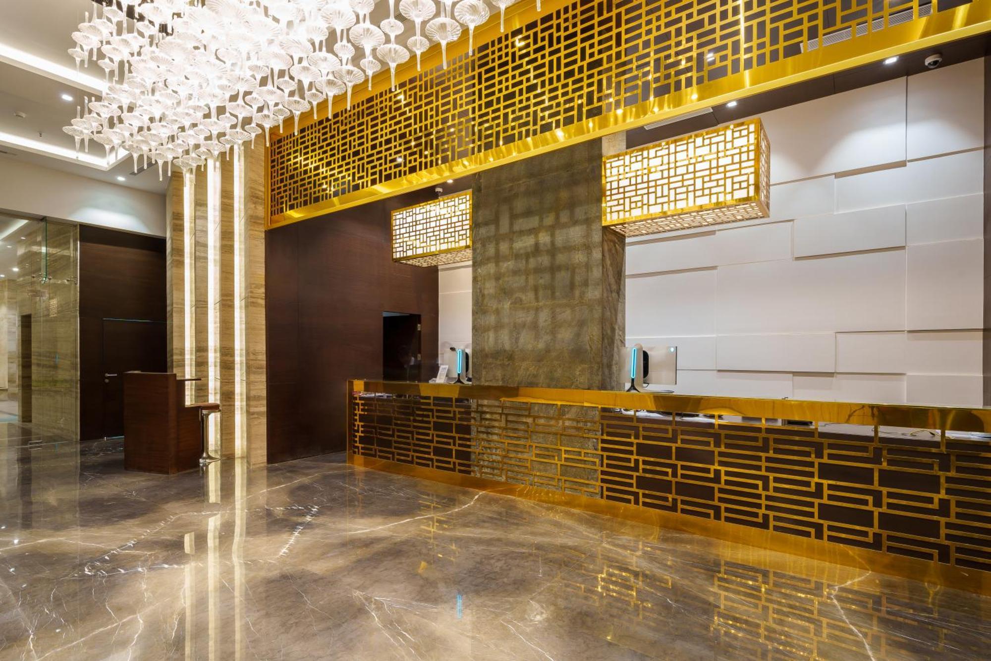 Pharos Hotels Madras Buitenkant foto